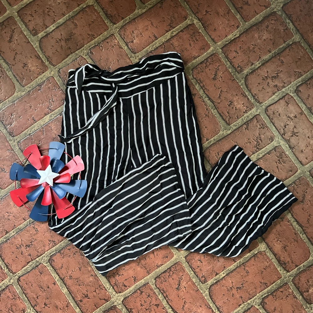 🎉Aqua vertical lines striped tie front zipper back closure pants D1-17